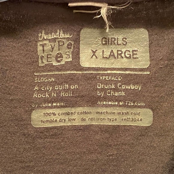 Threadless - “A city built on rock and roll would be structurally unsound” XL - Picture 4 of 5